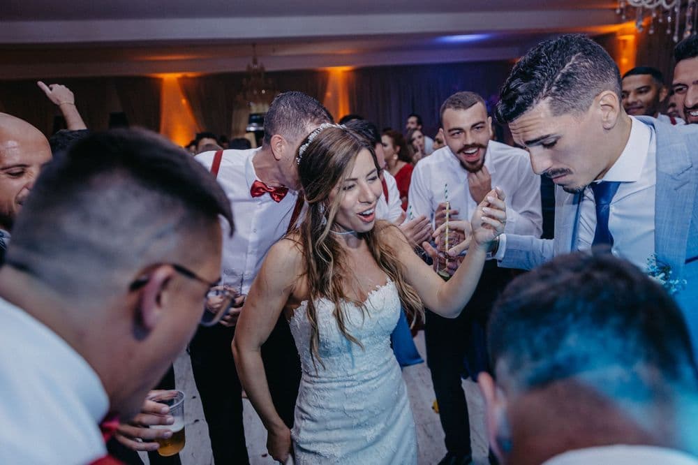 Düğün Müzik Akışı Nasıl Planlanır? DJ, Orkestra ve Geçiş Rehberi