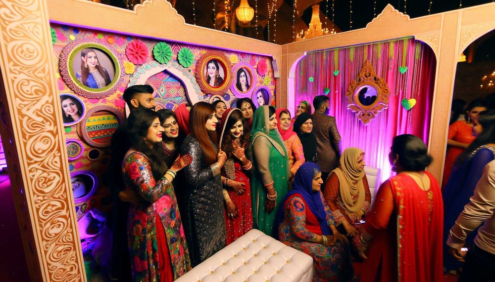 Kına Gecenizi Özelleştirin: En Yaratıcı Fotoğraf Köşesi Fikirleri