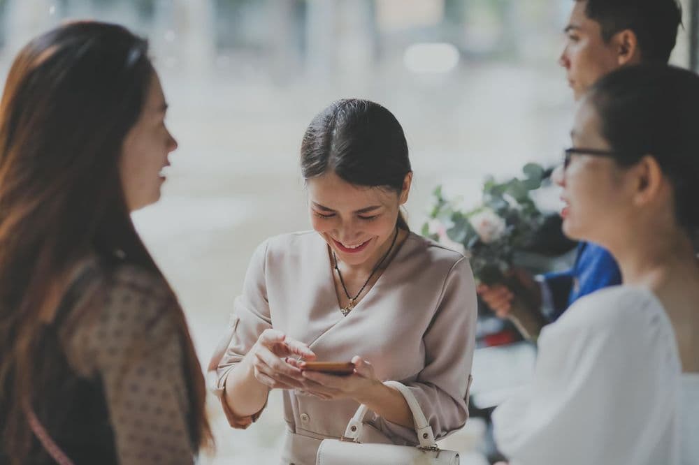 Düğün Fotoğrafları Nereye Yüklenir? Google Drive, WhatsApp ve Ortak Albüm Karşılaştırması