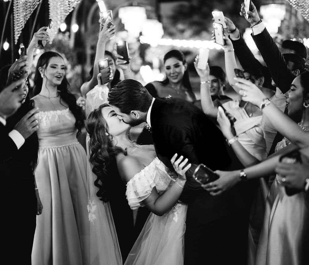 Misafirler Uygulama İndirmeden Düğün Fotoğrafı Yükleyebilir mi?